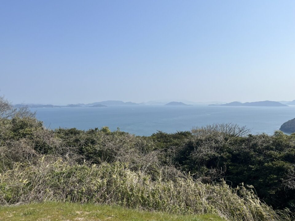 五色台展望台から望む瀬戸内海の島々